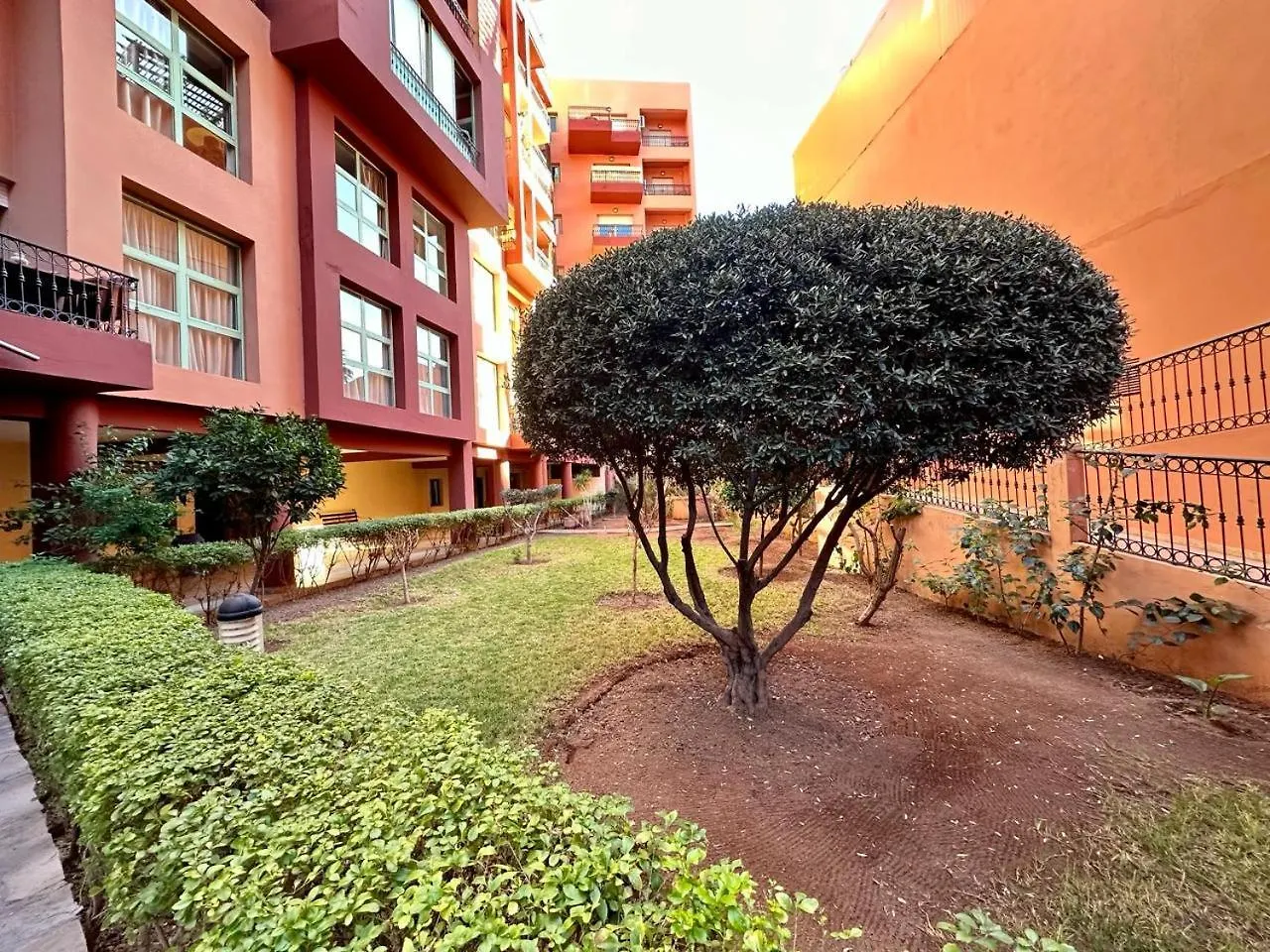 Majorelle Garden Family Apartment With Swimming Pool And Cozy Terrace Marakéš 0*,  Maroko